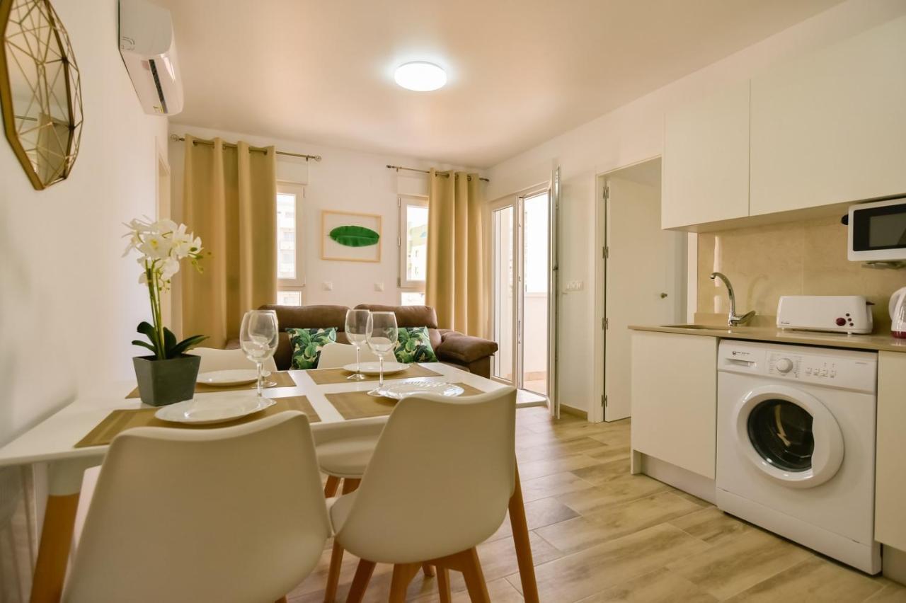 Apartments Cura Beach Торрев'єха Екстер'єр фото