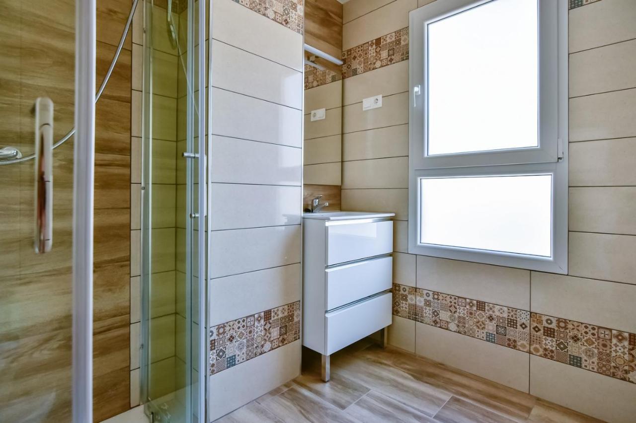 Apartments Cura Beach Торрев'єха Екстер'єр фото