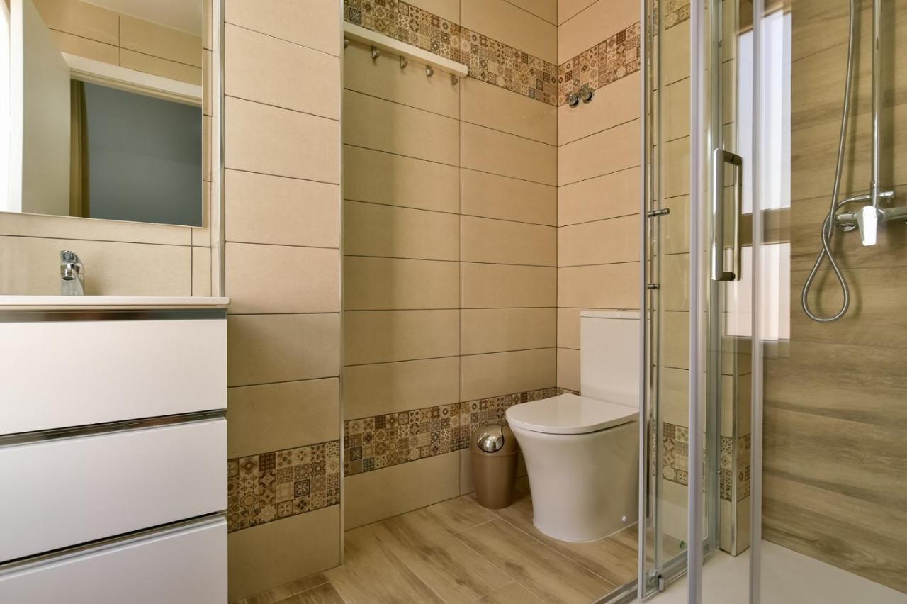 Apartments Cura Beach Торрев'єха Екстер'єр фото
