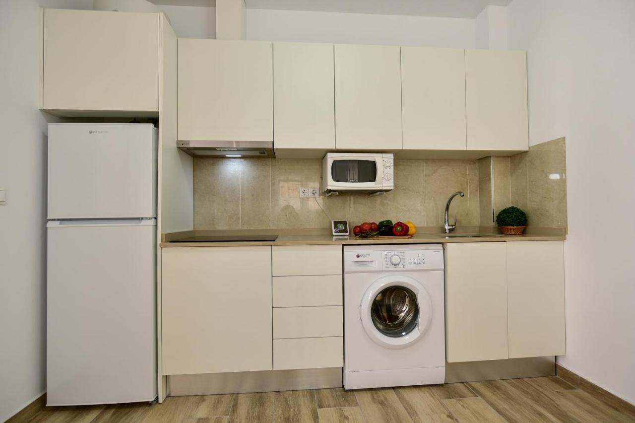 Apartments Cura Beach Торрев'єха Екстер'єр фото